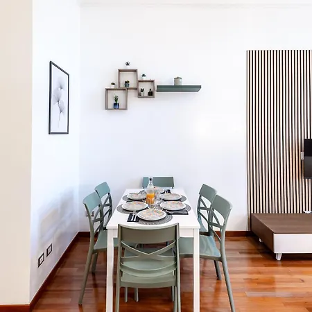 Stayeasy Montenero48 - Portaromana Center Апартаменты Милан